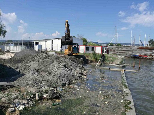 HISTORY OF CONTAINERCITY